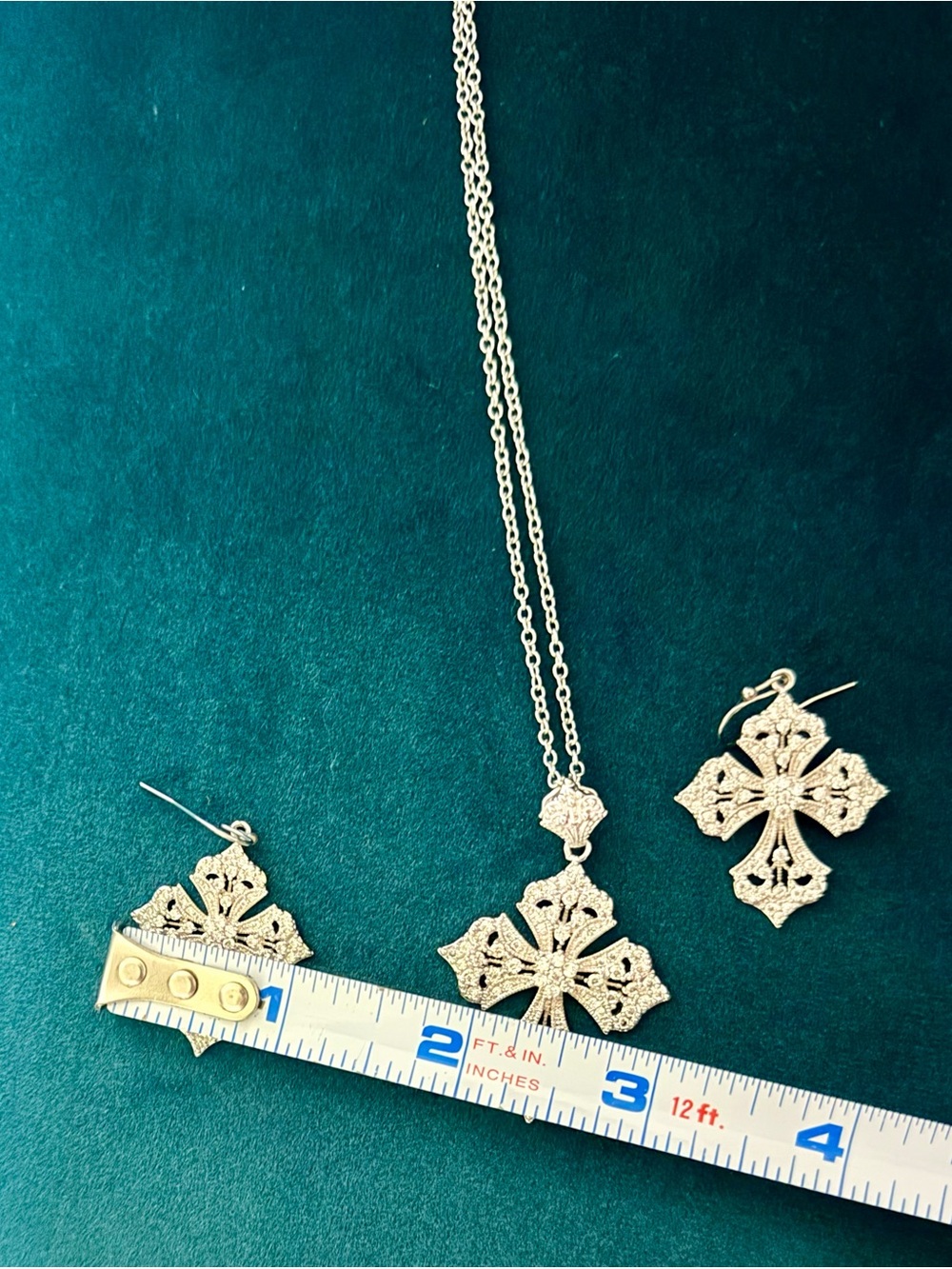 Vintage Montana Silversmiths Silver Cross Necklace and Earrings Set - Picture 5 of 6
